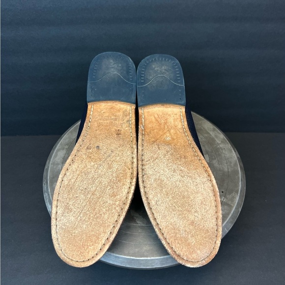 G.H. Bass & Co. Navy Leather Slip-Ons Womens Size 11 - Picture 8 of 9